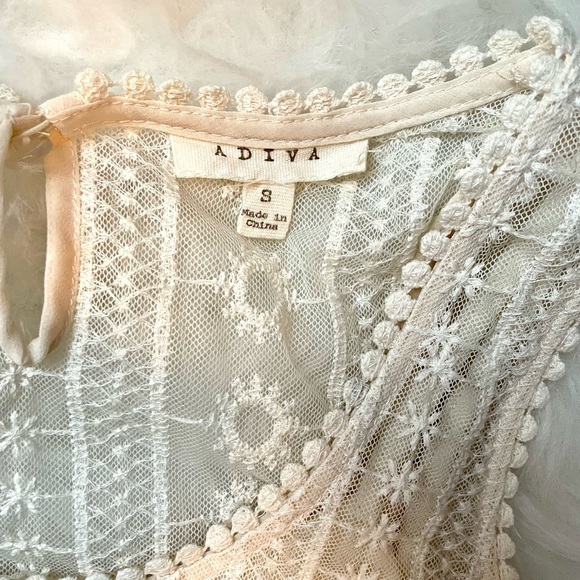 Adiva Cream 2pc. Lace Tank Top with Cami - Picture 5 of 6